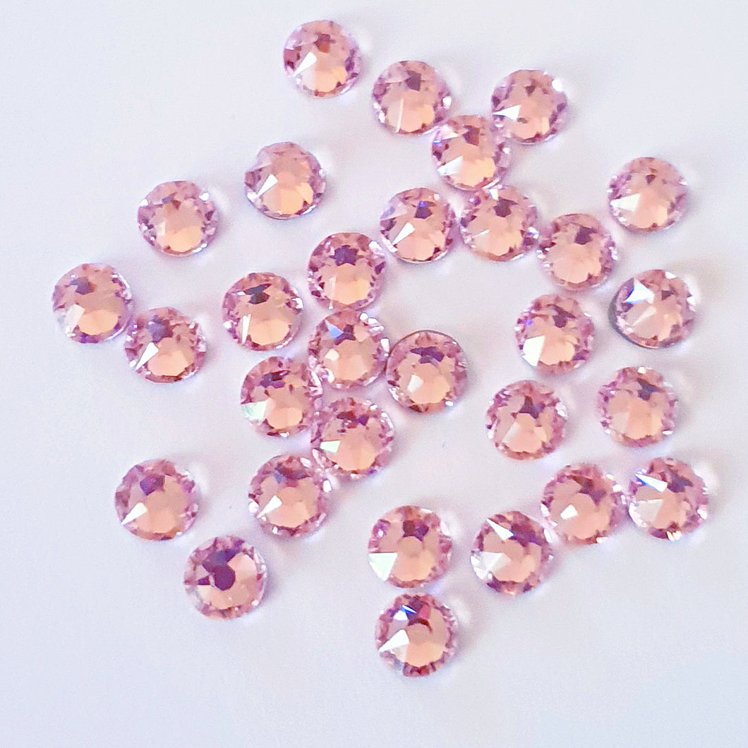 AAA+ Glitz It GLUE ON  Flatbacks Crystals: Light Rose